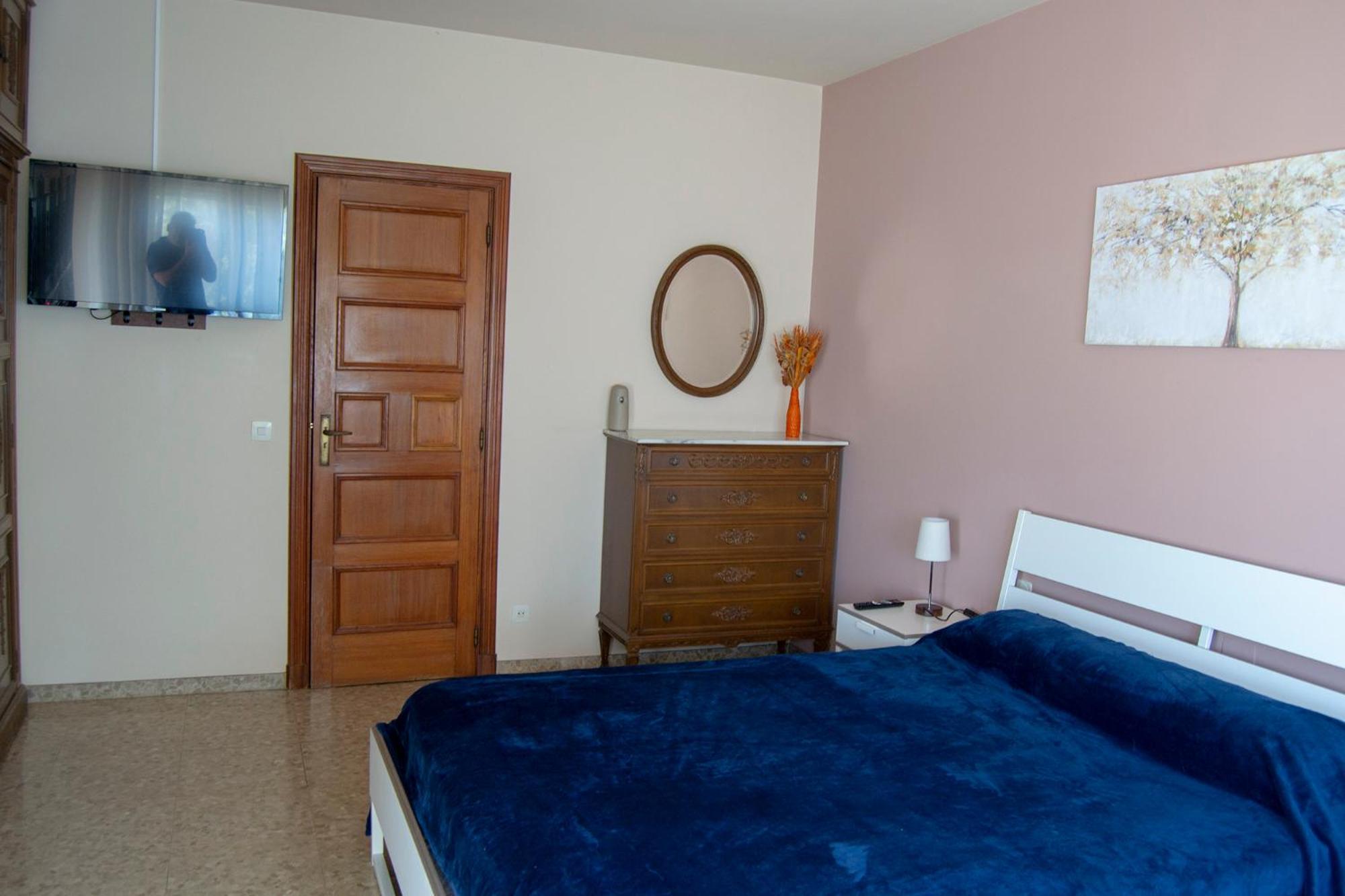 Habitacio V Cal Kim Apartment Martorell Exterior photo